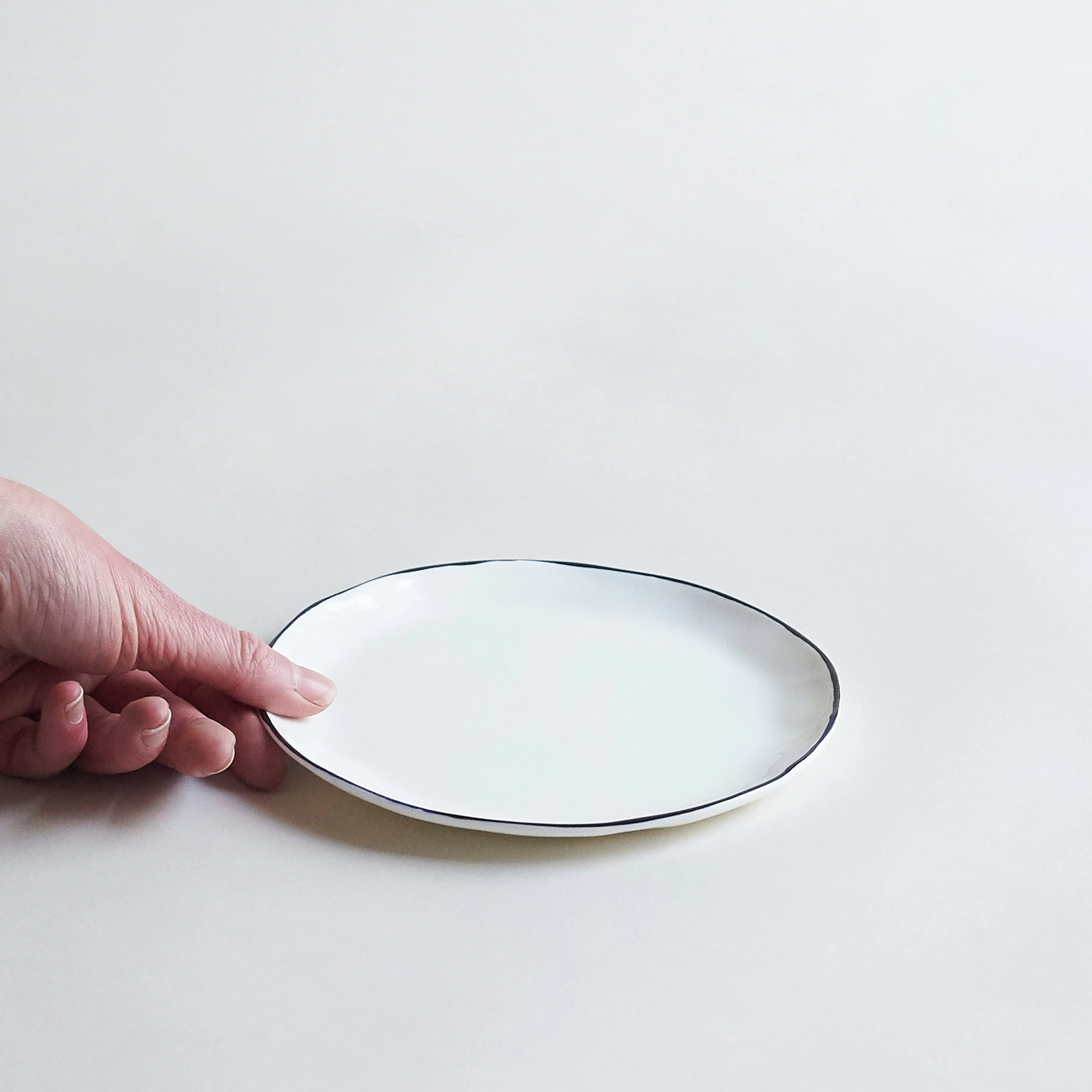 Feldspar Set of 4 Cobalt Cake Plates